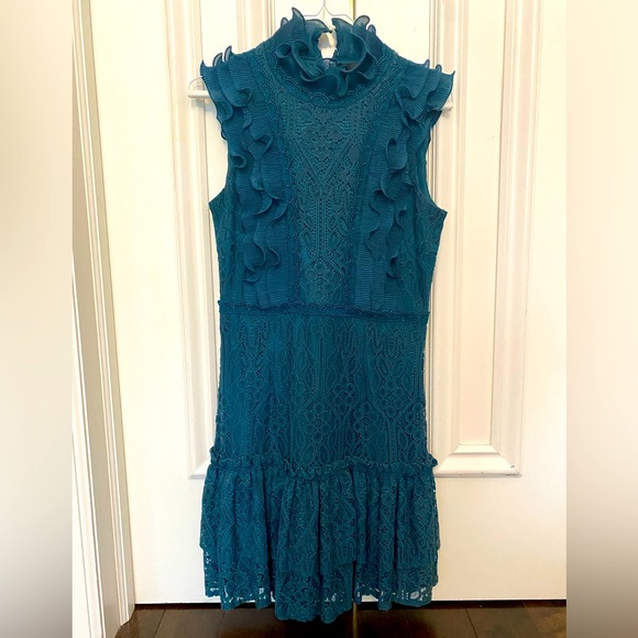AQUA (Bloomingdale’s) Teal/Forest Green Lace dress with ruffles and mock neck - Picture 1 of 3